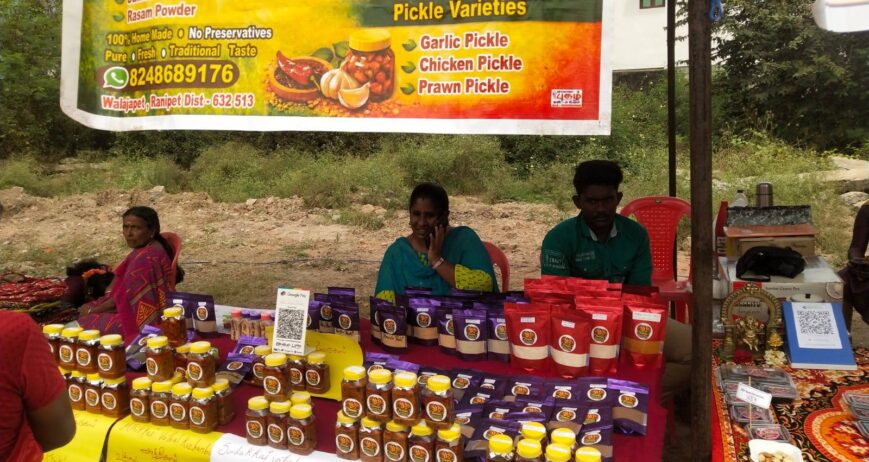 Direct farmer-to-consumer marketplace delivering fresh natural produce with fair pricing and healthy food systems.